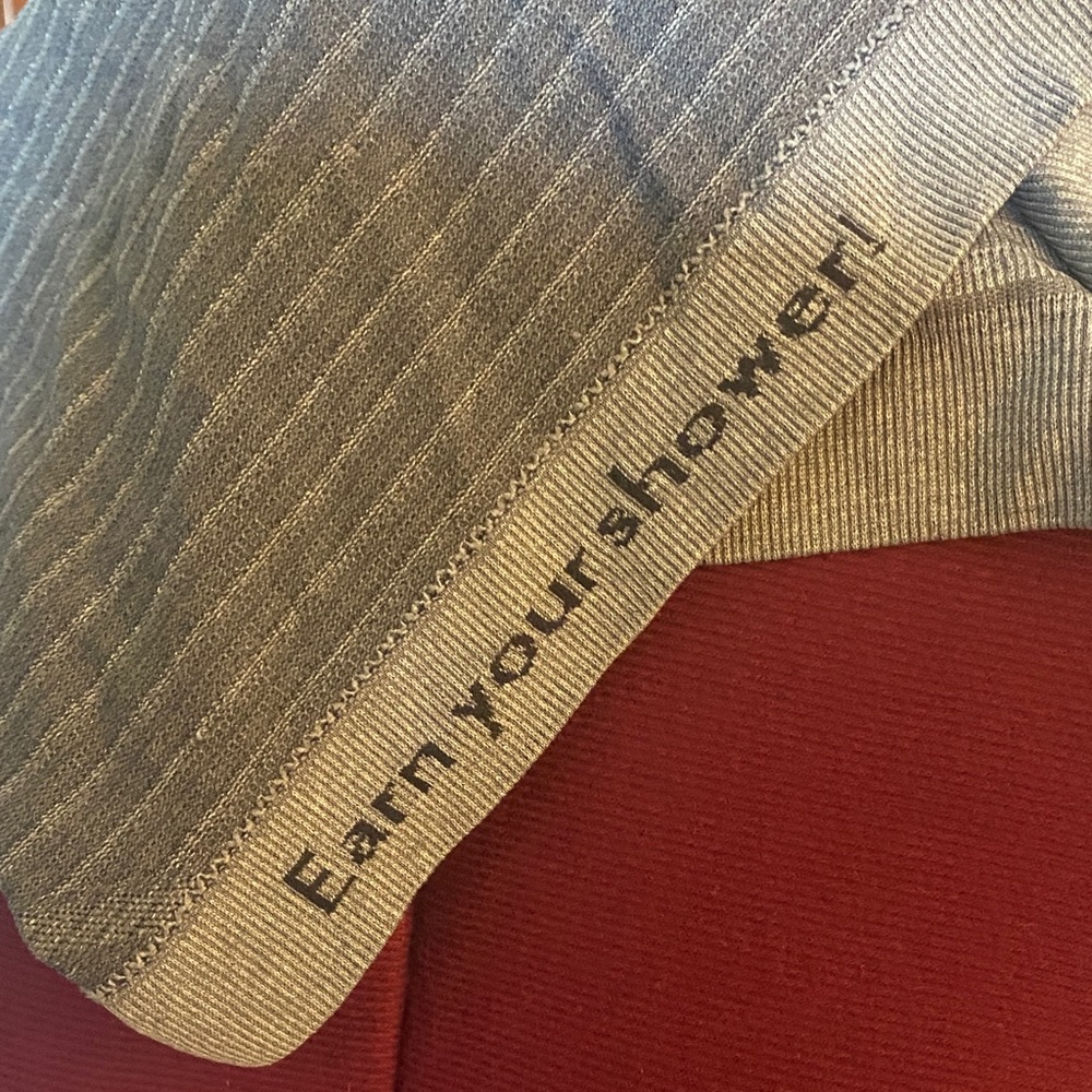 Lululemon Gray Breathable Longline High Neck Racerback Workout Tank - Picture 4 of 8